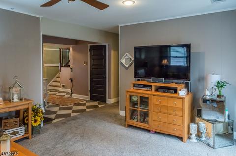 3 Teak Rd, Wayne, NJ 07470 photo 6