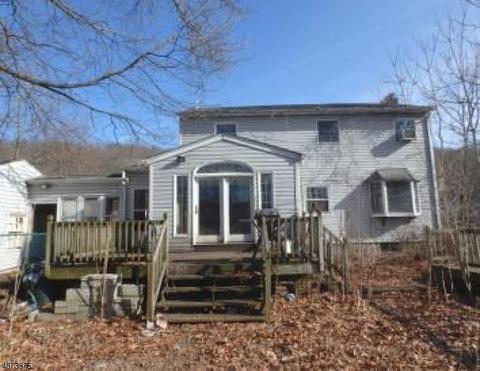 755 Terhune Dr, Wayne, NJ 07470 photo 2