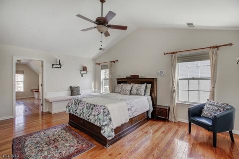 10 Larsen Ct, Bridgewater, NJ 08807 photo 11
