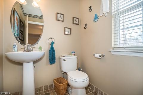 15 Micheline Ct, Wayne, NJ 07470 photo 16