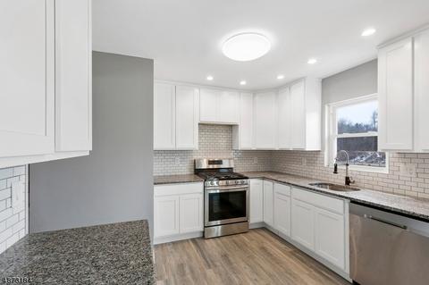 3 Lawrence Dr, Hackettstown, NJ 07840 photo 8
