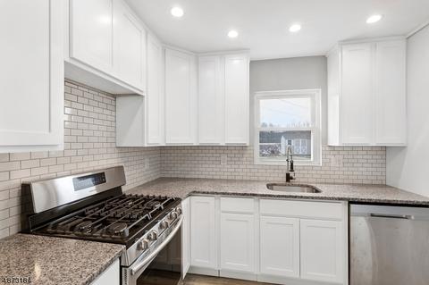 3 Lawrence Dr, Hackettstown, NJ 07840 photo 9
