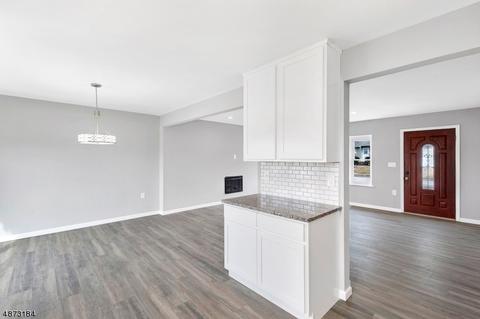 3 Lawrence Dr, Hackettstown, NJ 07840 photo 6