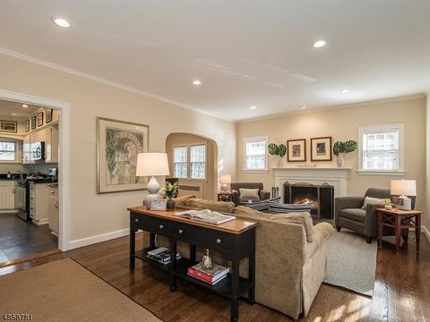 13 Bailey Rd, Millburn, NJ 07041 photo 2