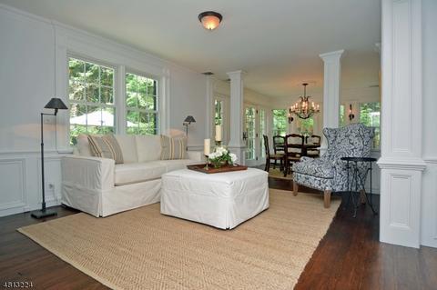 29 Locust Ln, Upper Saddle River, NJ 07458 photo 6