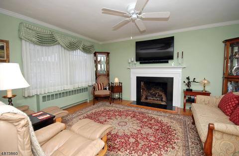 608 Snyder Ave, Berkeley Heights, NJ 07922 photo 3