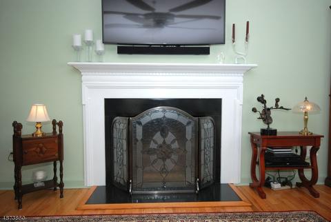 608 Snyder Ave, Berkeley Heights, NJ 07922 photo 4