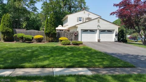 88 Webster Dr, Wayne, NJ 07470 photo 3