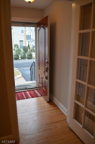 58 Kew Dr, Springfield, NJ 07081 photo 3