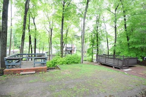 465 Pines Lake Dr, Wayne, NJ 07470 photo 3