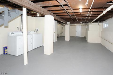 375 Berkeley Ave, Bloomfield, NJ 07003 photo 16