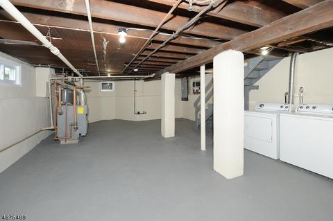 375 Berkeley Ave, Bloomfield, NJ 07003 photo 17