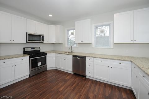 375 Berkeley Ave, Bloomfield, NJ 07003 photo 6