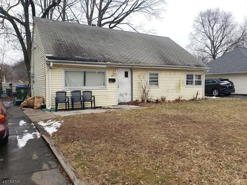 17 Dobson Rd, Edison, NJ 08817 photo 1