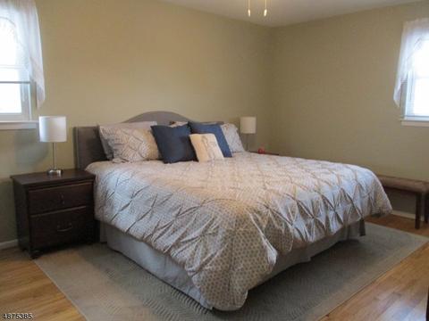 142 Hillside Ave, Berkeley Heights, NJ 07922 photo 11