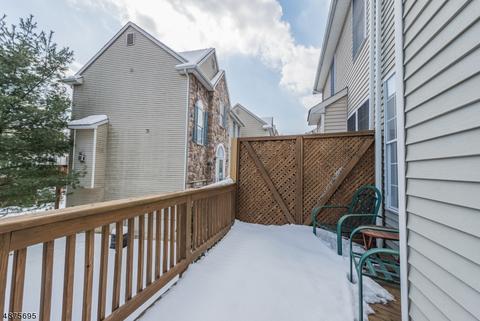 100 Arrowgate Dr, Randolph, NJ 07869 photo 17