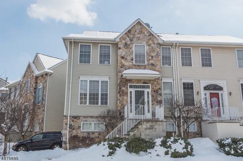100 Arrowgate Dr, Randolph, NJ 07869 photo 1