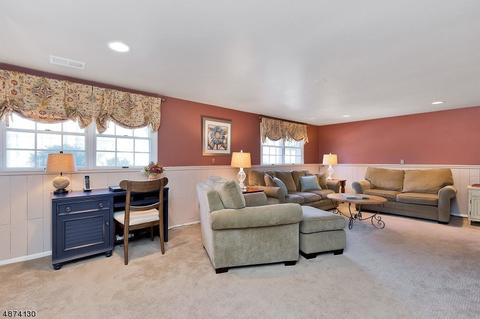 200 Sutton Dr, Berkeley Heights, NJ 07922 photo 14