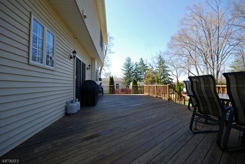 18 Kline Pl, Berkeley Heights, NJ 07922 photo 21