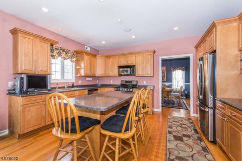 18 Kline Pl, Berkeley Heights, NJ 07922 photo 6