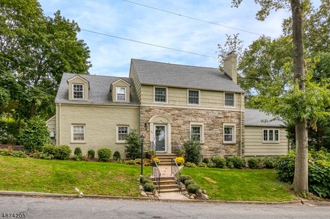 90 Whittingham Ter, Millburn, NJ 07041 photo 1
