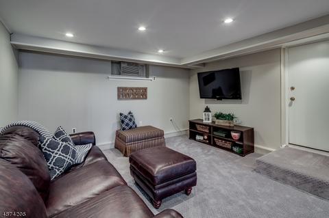 90 Whittingham Ter, Millburn, NJ 07041 photo 19