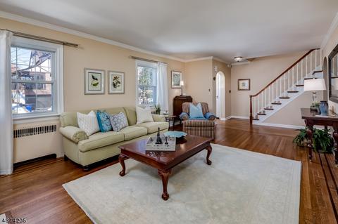 90 Whittingham Ter, Millburn, NJ 07041 photo 4