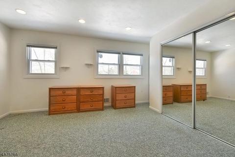 36 Monterey Dr, Wayne, NJ 07470 photo 22