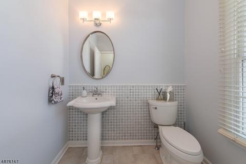1 Ursula Ct, Mendham, NJ 07945 photo 4