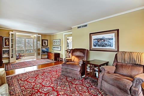 176 Walnut Ave, Mountainside, NJ 07092 photo 5
