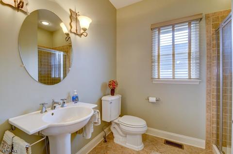 24 Dave Espie Way, Wayne, NJ 07470 photo 12