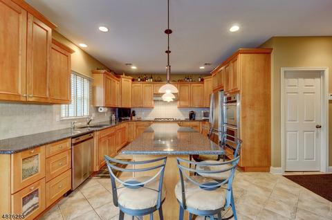 24 Dave Espie Way, Wayne, NJ 07470 photo 11