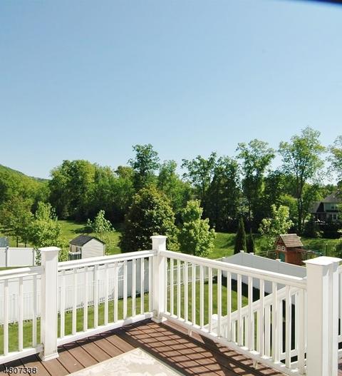 2 Carriage Rd, Hackettstown, NJ 07840 photo 22