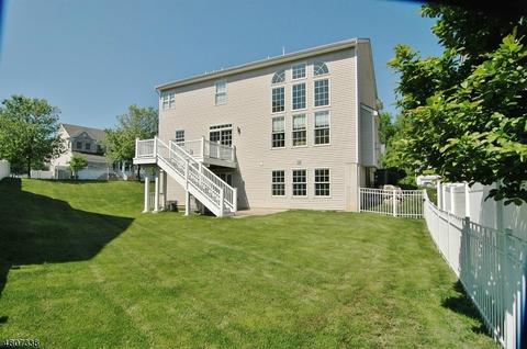 2 Carriage Rd, Hackettstown, NJ 07840 photo 20