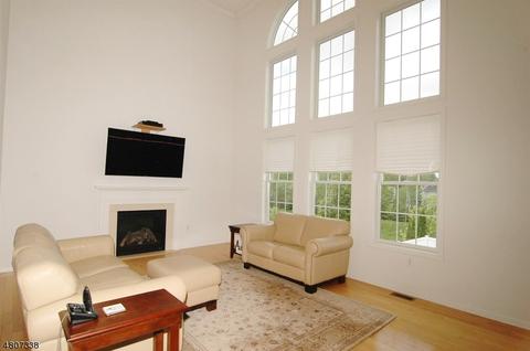 2 Carriage Rd, Hackettstown, NJ 07840 photo 13