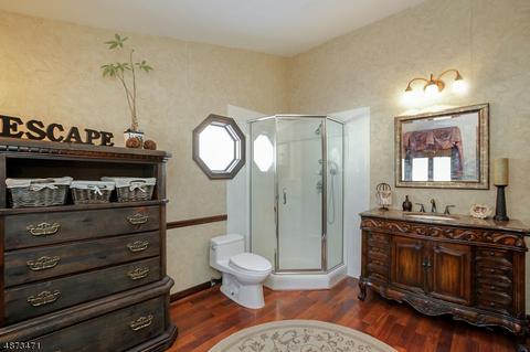 52 Mali Dr, North Plainfield, NJ 07062 photo 16