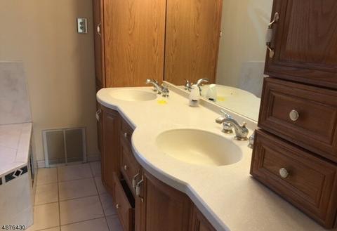 113 Point View Pkwy, Wayne, NJ 07470 photo 17
