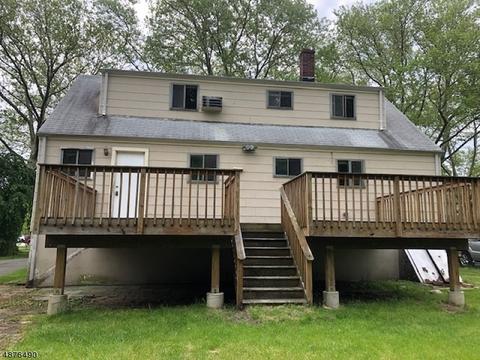 343 Elmwood Dr, Paramus, NJ 07652 photo 7