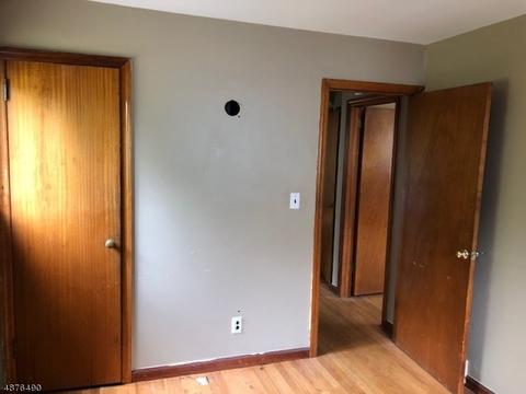 343 Elmwood Dr, Paramus, NJ 07652 photo 20