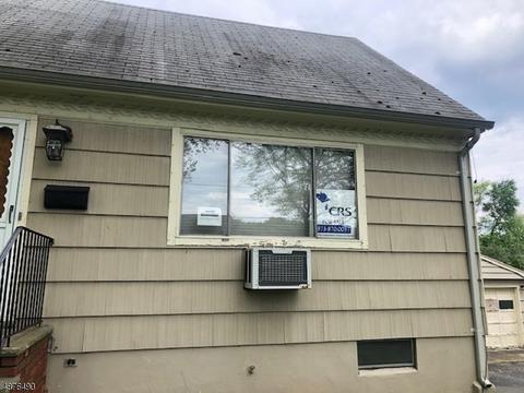 343 Elmwood Dr, Paramus, NJ 07652 photo 3