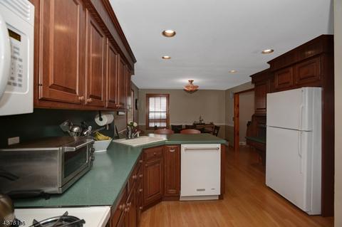 61 Denham Rd, Springfield, NJ 07081 photo 12