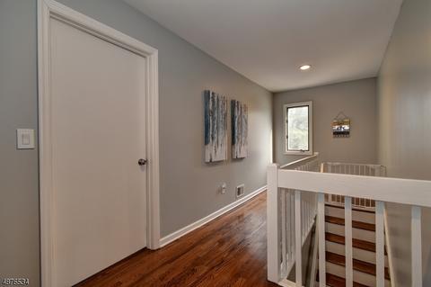 84 Hillside Ave, Springfield, NJ 07081 photo 9