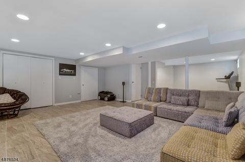 84 Hillside Ave, Springfield, NJ 07081 photo 17