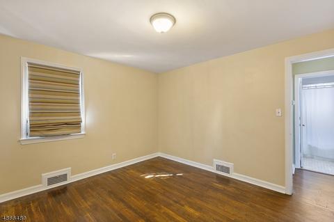 429-31 Brook Ct, Plainfield, NJ 07060 photo 16