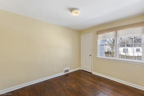 429-31 Brook Ct, Plainfield, NJ 07060 photo 18