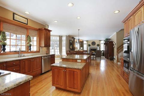 8 Mcvickers Ln, Mendham, NJ 07945 photo 6