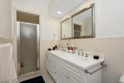 112 High Point Dr, Springfield, NJ 07081 photo 18