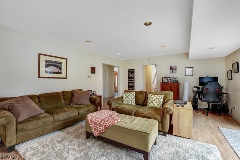112 High Point Dr, Springfield, NJ 07081 photo 12