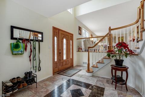 112 High Point Dr, Springfield, NJ 07081 photo 2