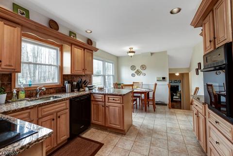 112 High Point Dr, Springfield, NJ 07081 photo 8